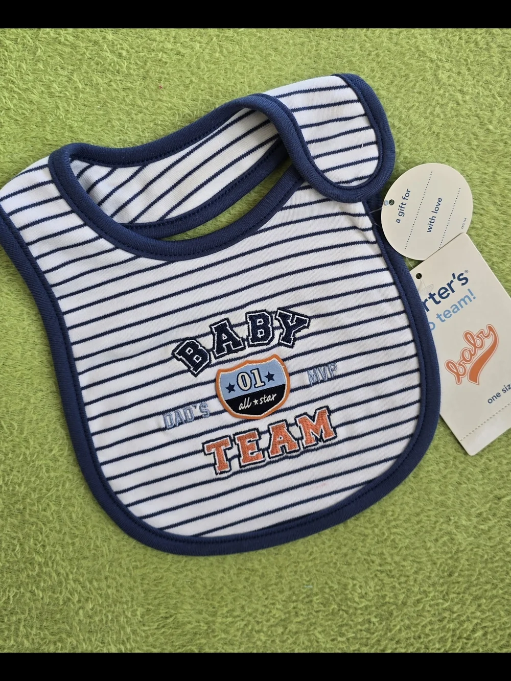 NWT  BOYS  GO TEAM BABY - Sports  BIB FOOTBALL +BASEBALL - DADS MVP (Q8)